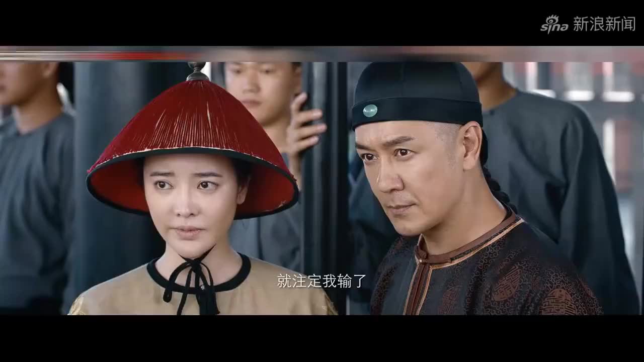 开封奇案:艾虎和齐英挤马车,捕头:合适吗?齐英:她也是女孩!