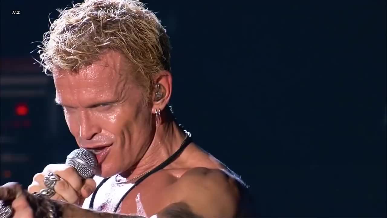 当民乐遇上赛博朋克,看郭岳再掀一场国乐视觉盛宴