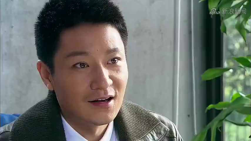 生死相依:同事问麦青等谁,麦青承认是蓝卓,同事的表情很不好