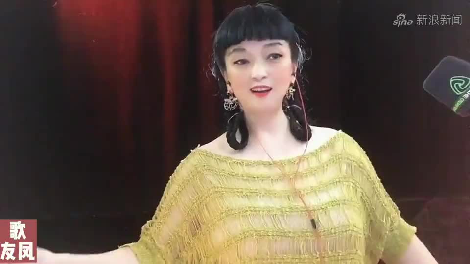《心被伤透爱难留》《何时了却这牵挂》《玛尼情歌》《伤离别》