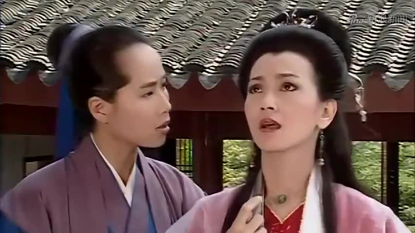 新白娘子传奇:白素贞伤心,许仙耐心安慰她,不料却被姐姐听到了