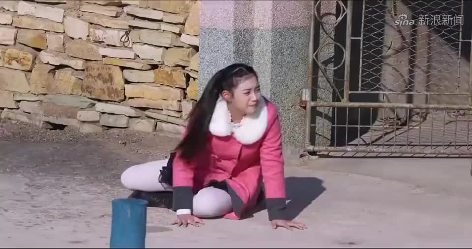 木兰妈妈:姥姥看到二人回来,说活阴阳怪气,程诗曼一脸嫌弃