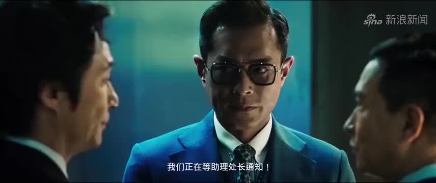 张家辉跟美女说话,惨遭古天乐质问,撩妹也要跟你报备啊