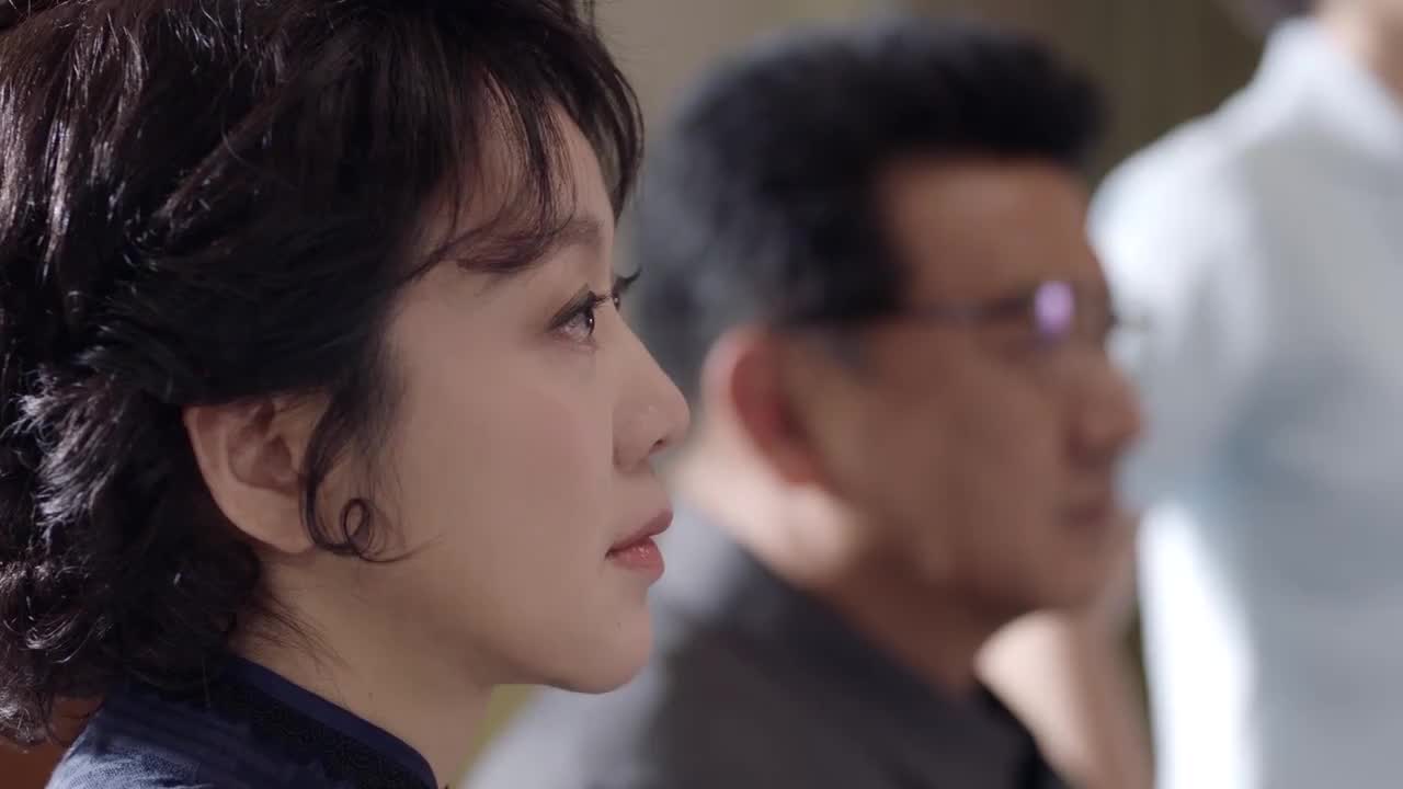 太太万岁:闫妮去练瑜伽,结果教练跟自己有仇,快被教练玩坏了