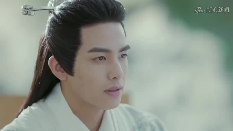 凤囚凰:看到呆萌的清越有人喜欢,沈遇顿时就坐不住了