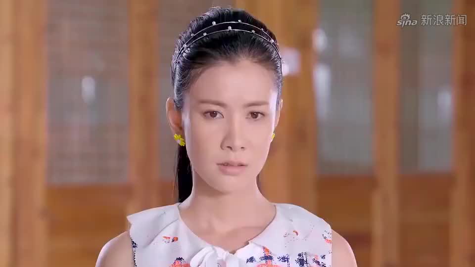 闪亮茗天:正浩被黑妹逼得跳泳池,竟遇上真命天女!