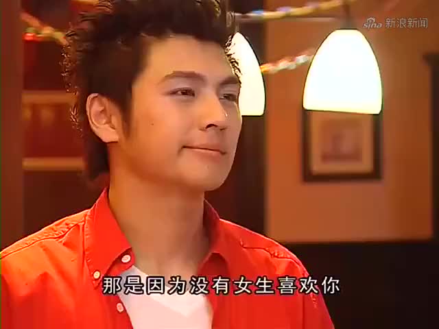 红苹果乐园:阳光大男孩回家后,都抓狂了,直接叫萧晴给我下来