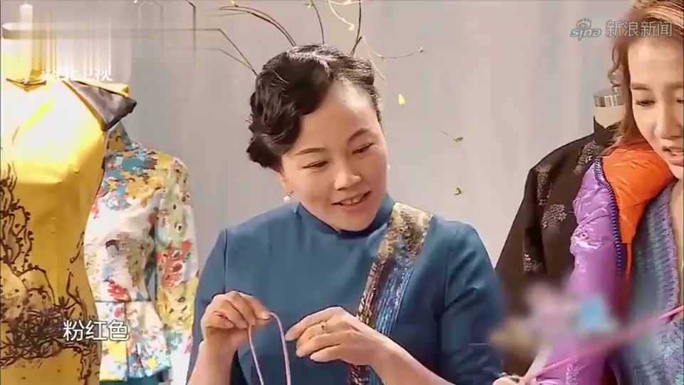 丑丫霸气侧漏逗乐观众!