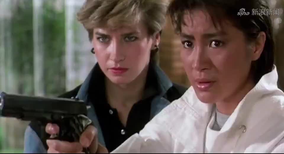 皇家师姐岑建勋杨紫琼罗芙洛孟海狄威搞笑又经典的电影