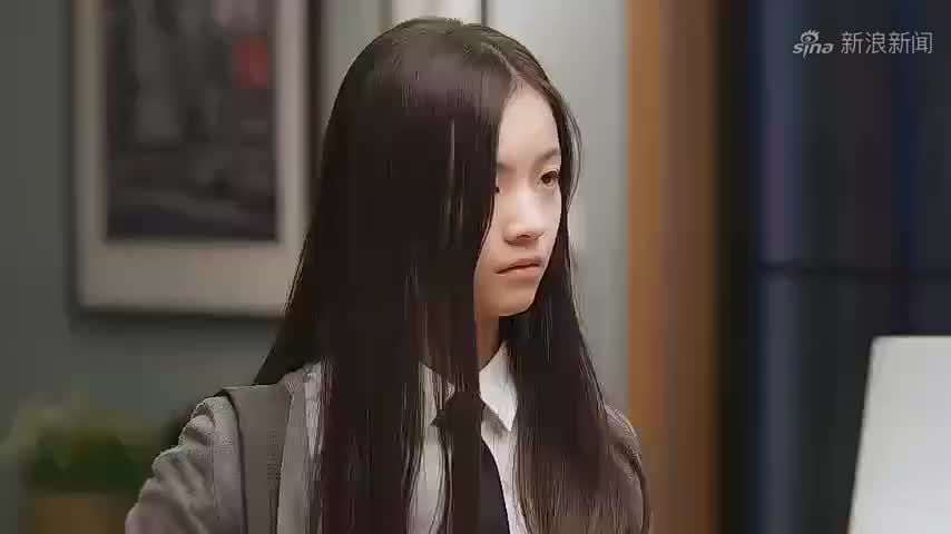 同学两亿岁:晶晶抽到五公里越野,不料李芳竟说出这么过分的话