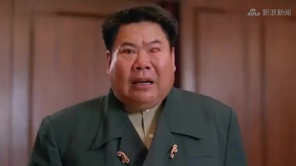 大笨象给了力王重重的一拳