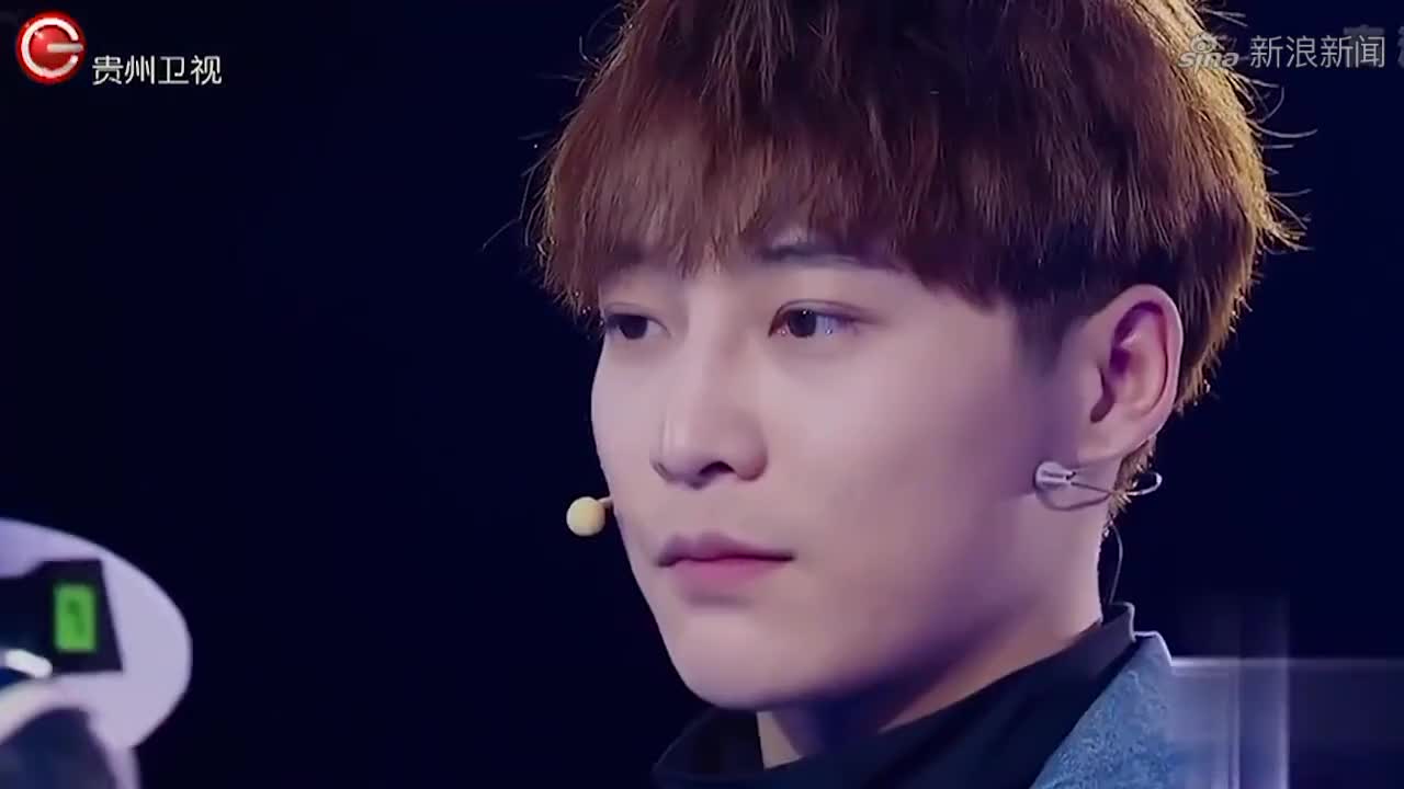 非常完美:女孩看到心动男孩未转身,直接转身离场,不料结局反转