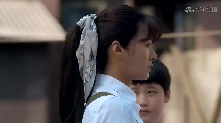 娘亲舅大:彩玲丽红同时爱上佟家英,不料彩铃母亲棒打鸳鸯