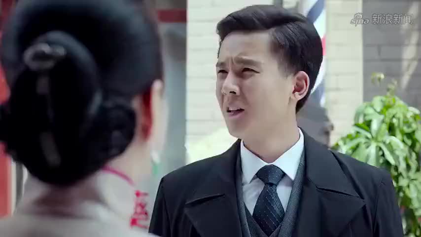 第一声枪响:马文从长春回来,发现大白天的美发店紧闭大门