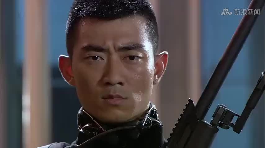 光影:声东击西加上巧秒地安排,光影突击队夜袭敌营,太精彩了!