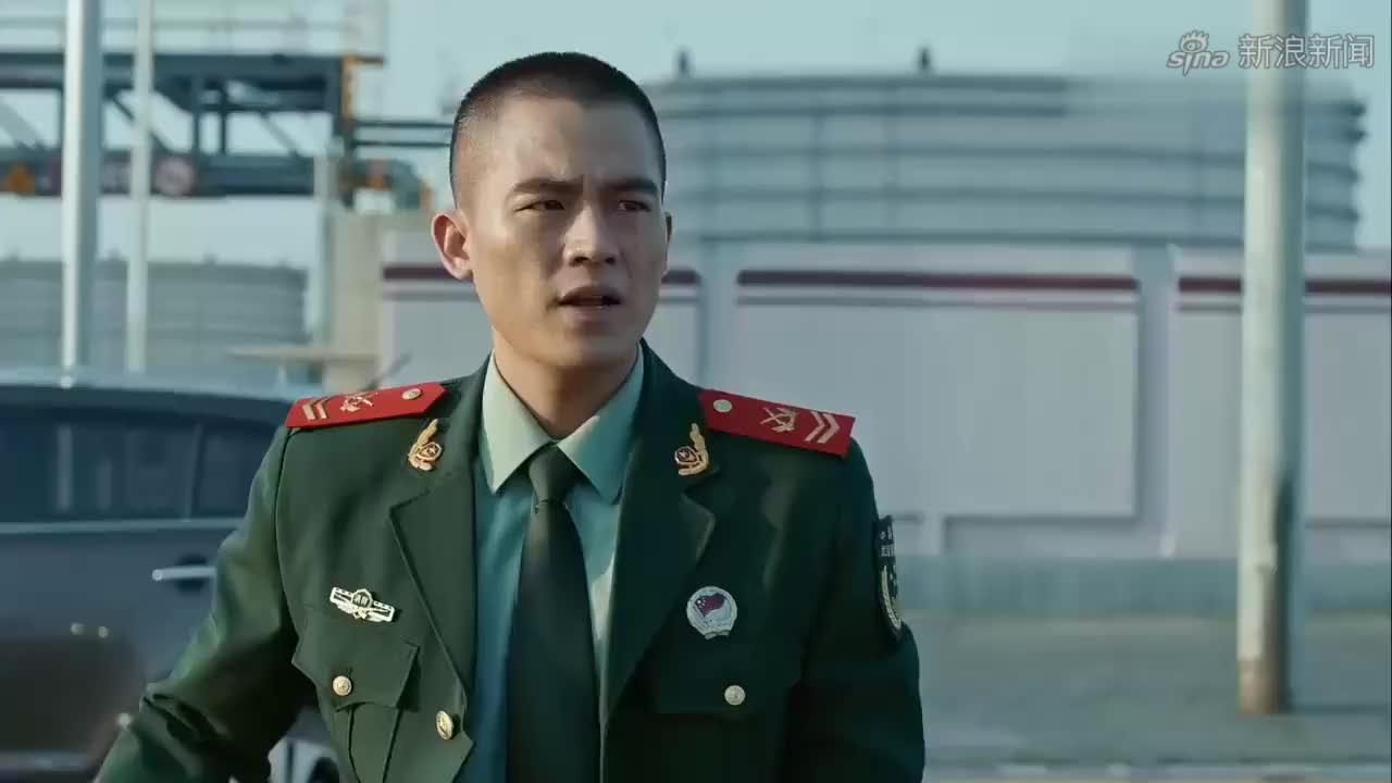 烈火英雄:结婚照还没拍完就要生离死别,杨紫欧豪演绎最美逆行者