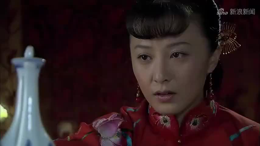 金玉良缘:雪儿一心爱着的人却早已娶了别人,雪儿已痛不欲生!