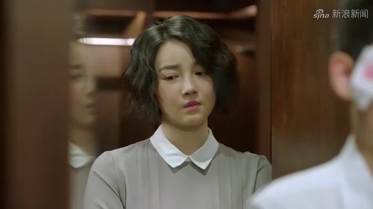 小别离:蒂娜看到张亮忠和佳妮一起吃饭,妒忌心开始作祟!