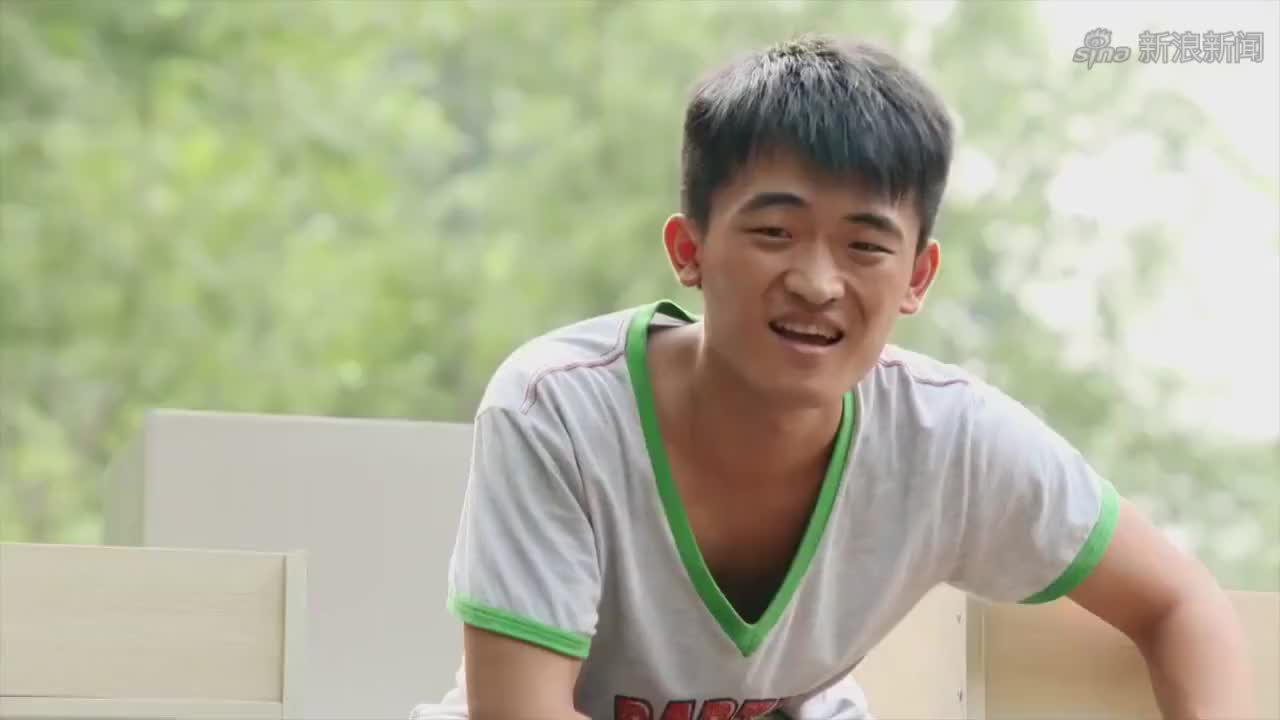 马向阳下乡记:得知周冰被赶走,马向阳对花小宝做这些事