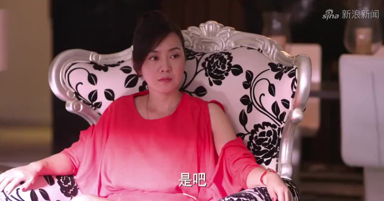 一仆二主:女孩装成爸爸的侄女来见美女,不料美女猜到她的身份!