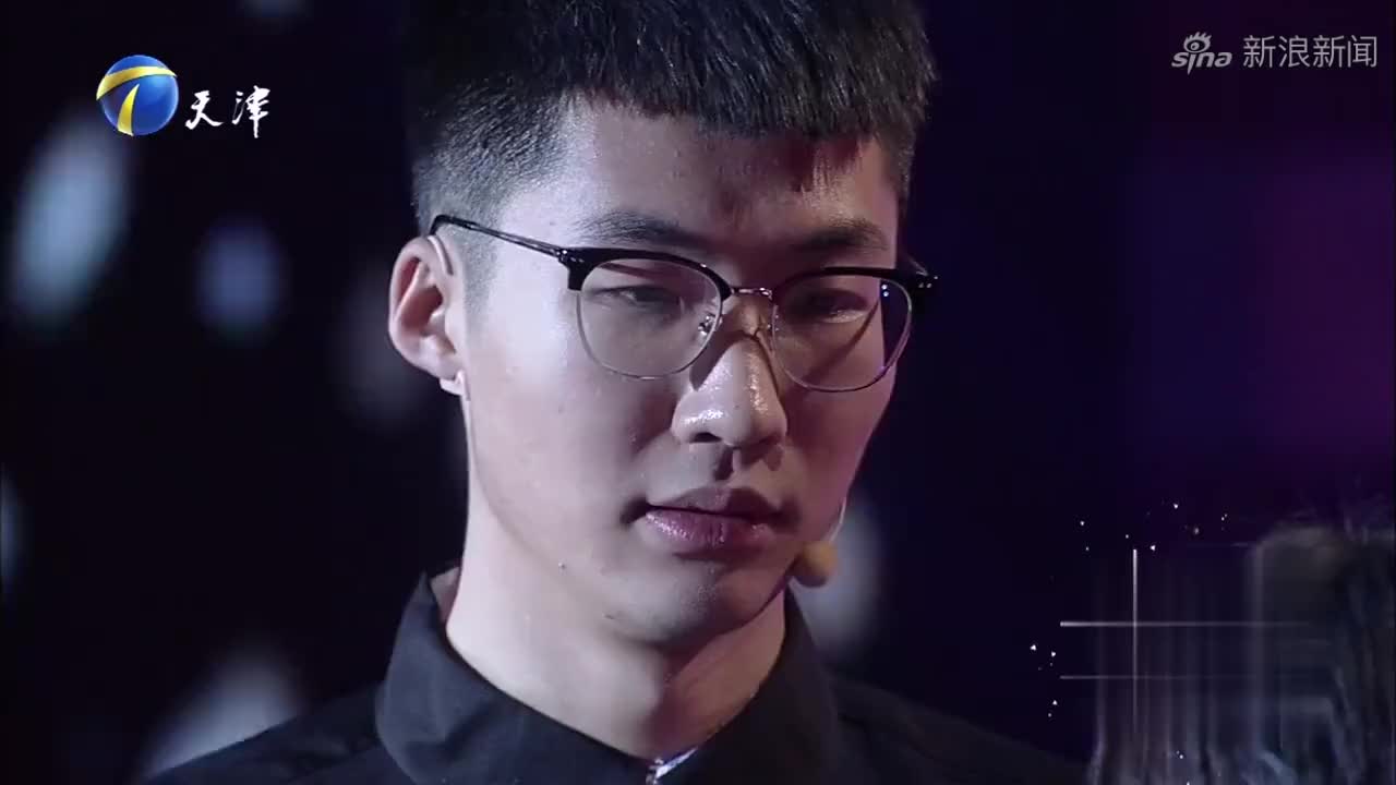 情侣台上谈婚论嫁,赵川给出忠告:恋爱有风险,结婚需谨慎