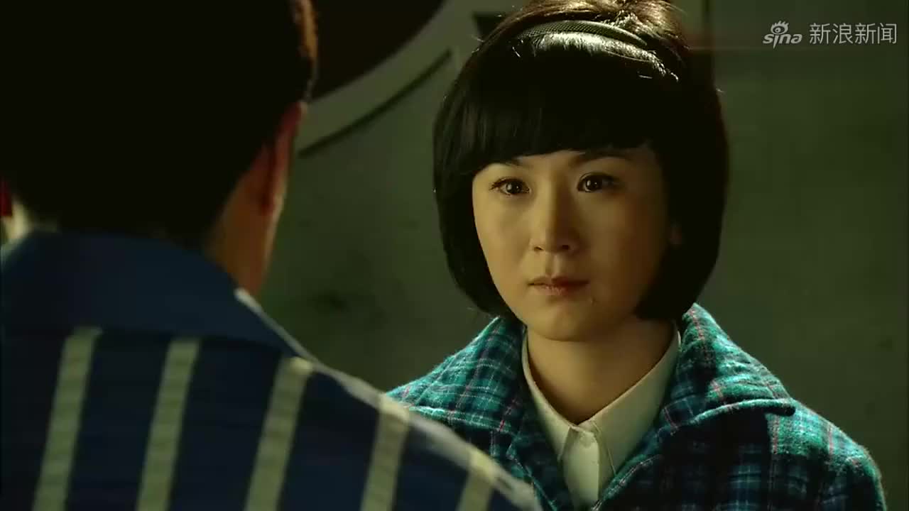 山城棒棒军:蛮牛再遇于芳,而于芳当上了厂长,蛮牛却还是个棒棒