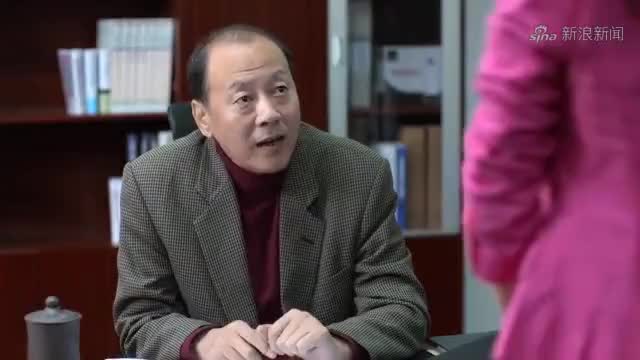 谎言的诱惑:德文暗示自己需要一个秘书,对王宏不看好,看好辛桐