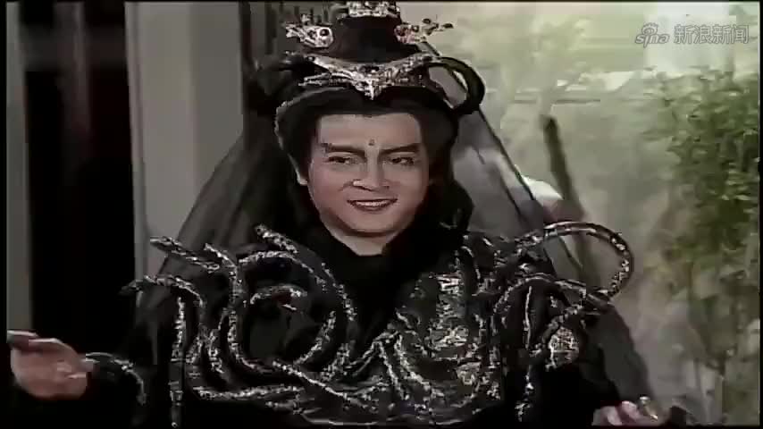 包青天,包拯冥河姥姥正面对战,龟仙及时赶到帮助包拯,这么玄幻