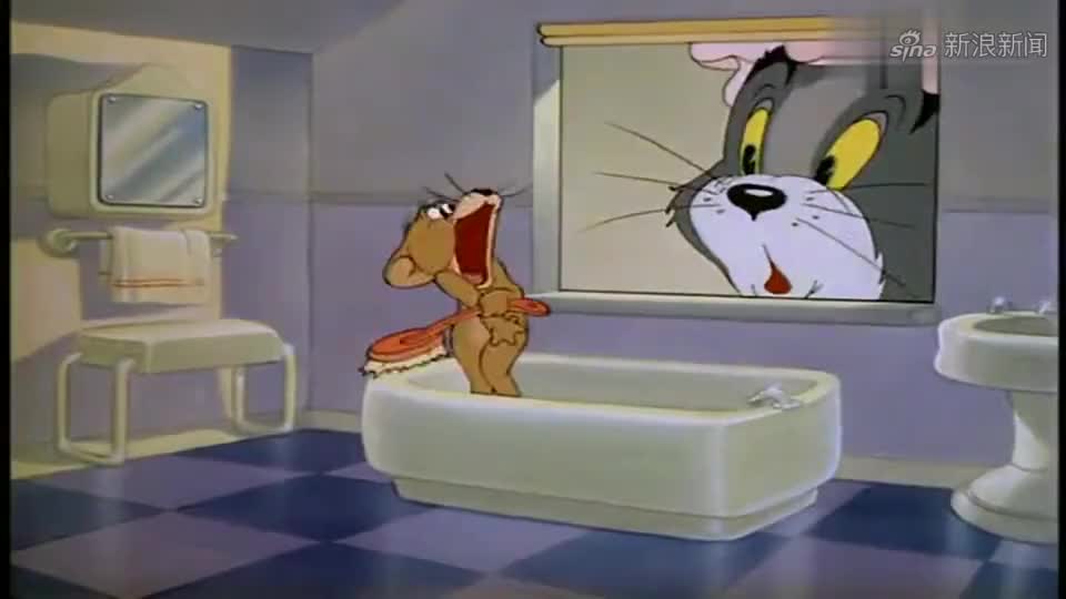猫和老鼠:杰瑞的迷之衣服,洗澡被偷看,害羞动作简直太搞笑!
