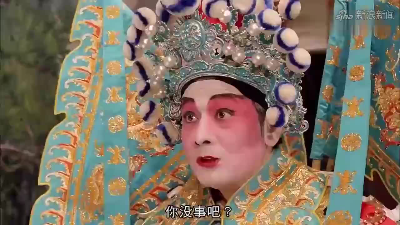 精装追女仔2:坚叔和十三妹海滩散步,因想法不同,竟然发生争吵