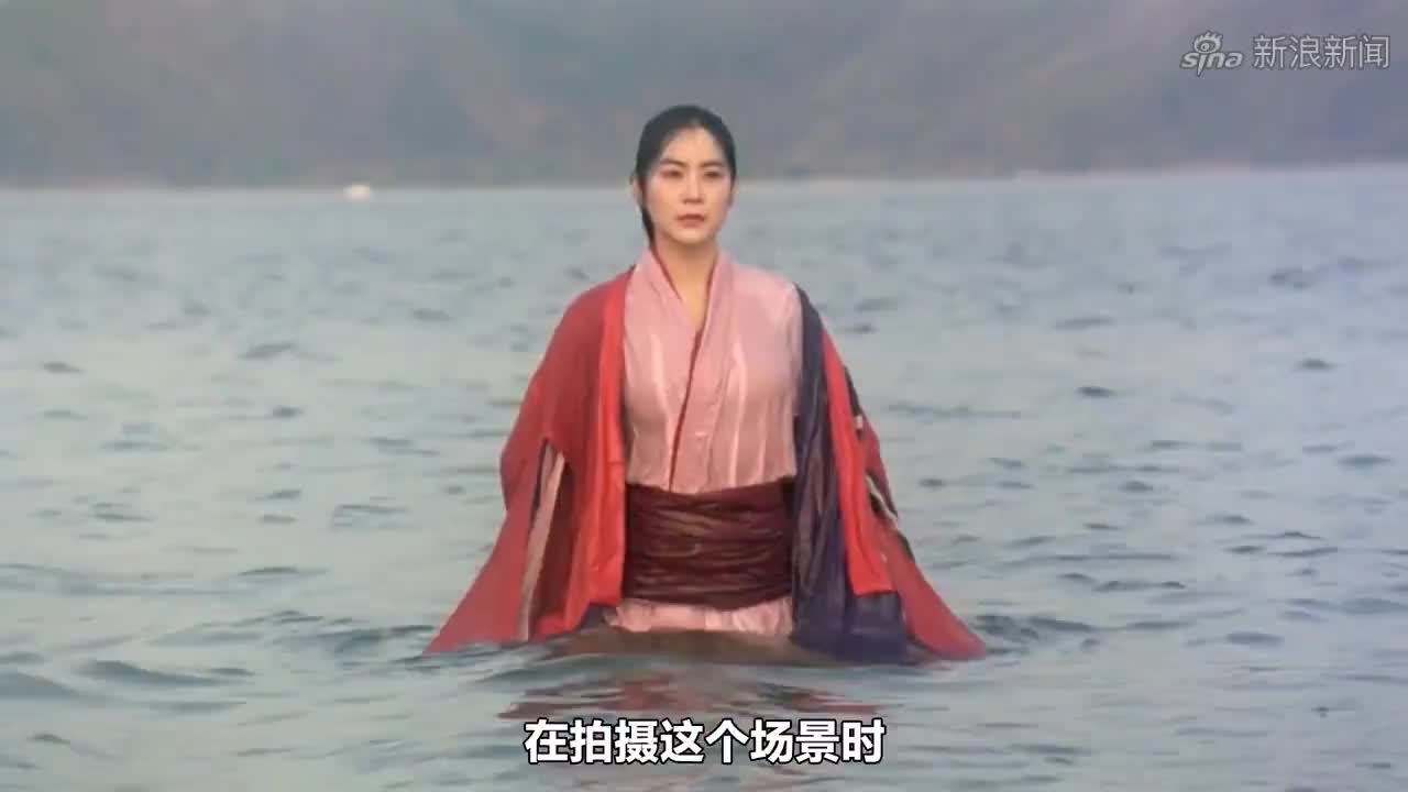 刘亮白鸽上演《笑傲江湖》,包袱没得说!