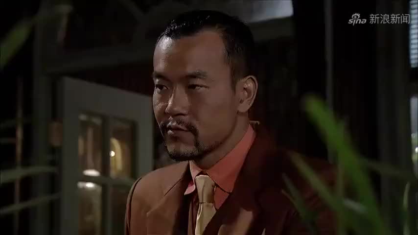 海上孟府:洪帮老大身坐轮椅,榔头给他30秒逃命,立马跑的飞快