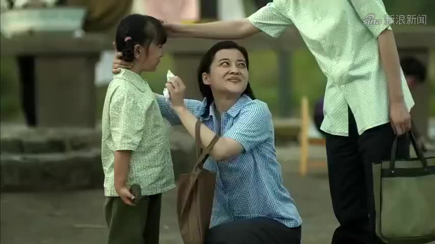 父母爱情:安杰对小样耐心,葛老师看了感慨,对自己的都没那么好