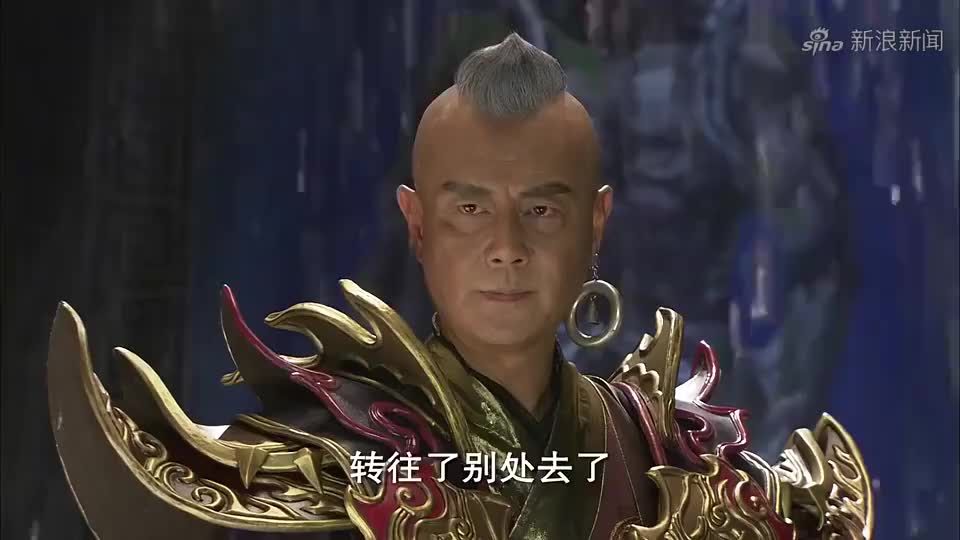 石敢当:黑袍护法袭击乔灵儿,谁料人家金身护体,只能败北
