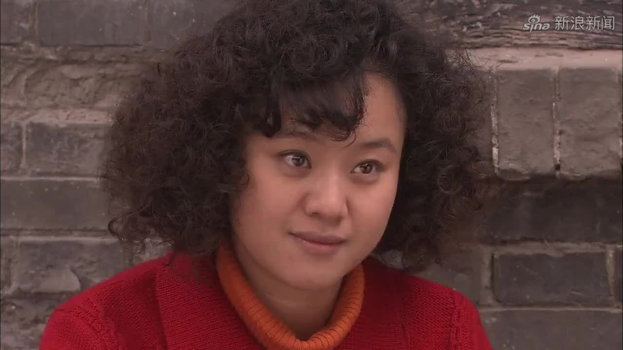 大擂主:四位大擂主登场,祁汉粉丝尖叫声最大,和三位美女登场