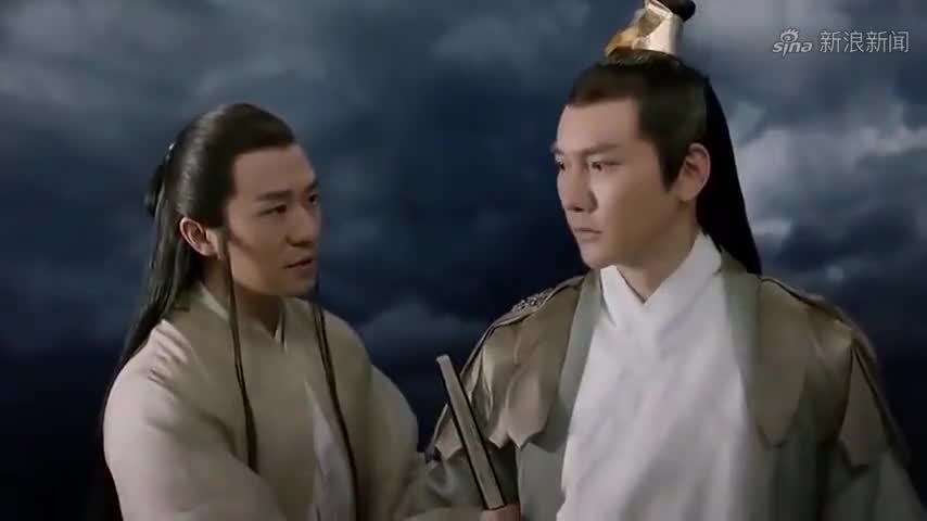 三生三世,昆仑虚几万年终于热闹,弟子们哄抢法器,谁知法器有灵