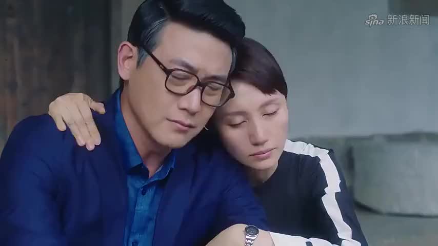 风再起时:林云纠结要不要打电话,最后还是拨通,打给了晓莺