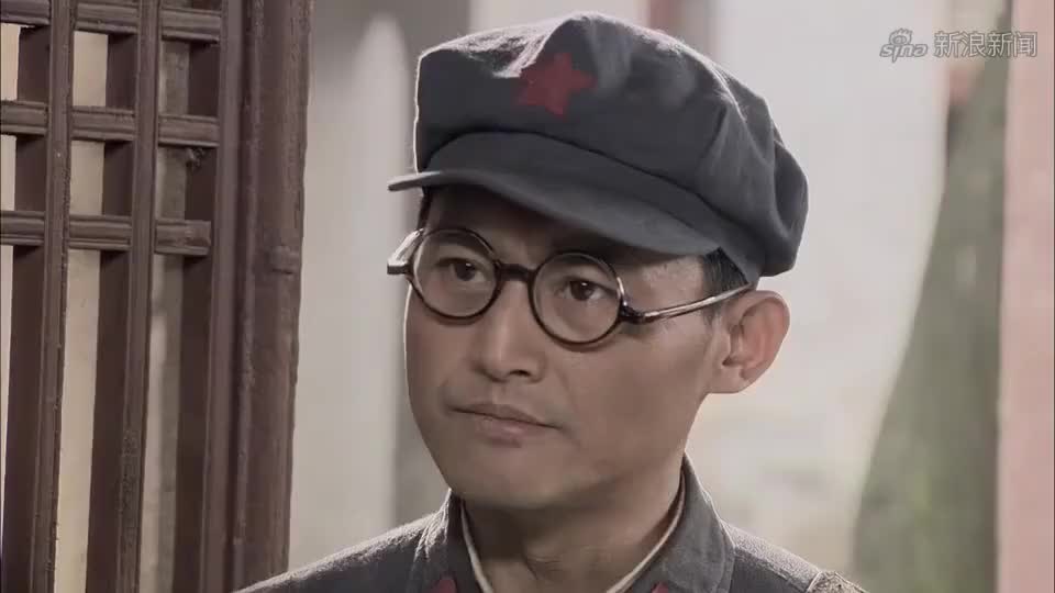 符斌称每个红四方面军都犯了严重错误,洪学智不服气了