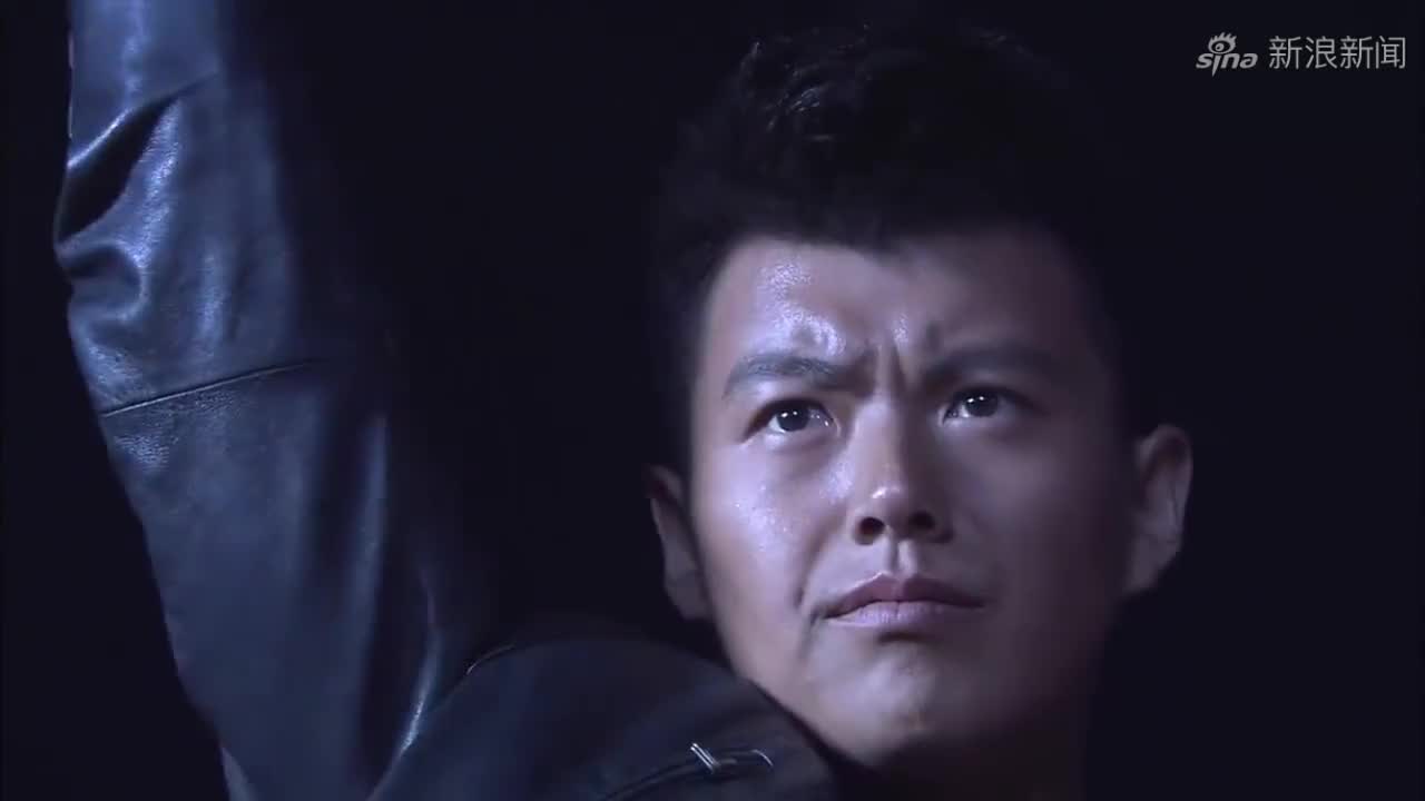 暗警:赵晓阳卧底找到梁志,向警方提供线索救他,结果却被误解!