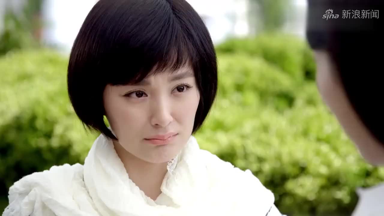 乱世丽人行:家栋见可疑人在教堂工作,想跟过去看看,被修女带走