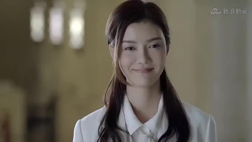 好先生回眸一笑百媚生,心理医生徐丽这一笑太动人,心都融化了