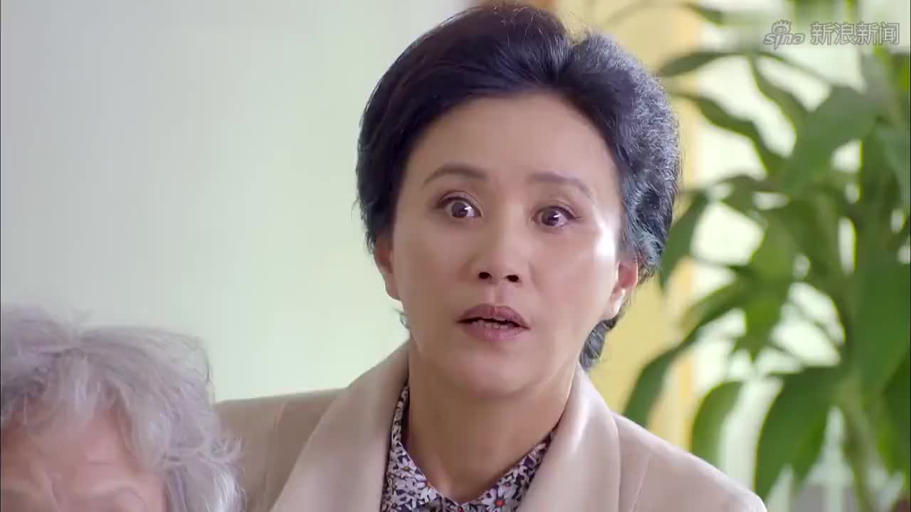 谈判冤家:男友大男子主义,精英女不接受,情愫走到边缘