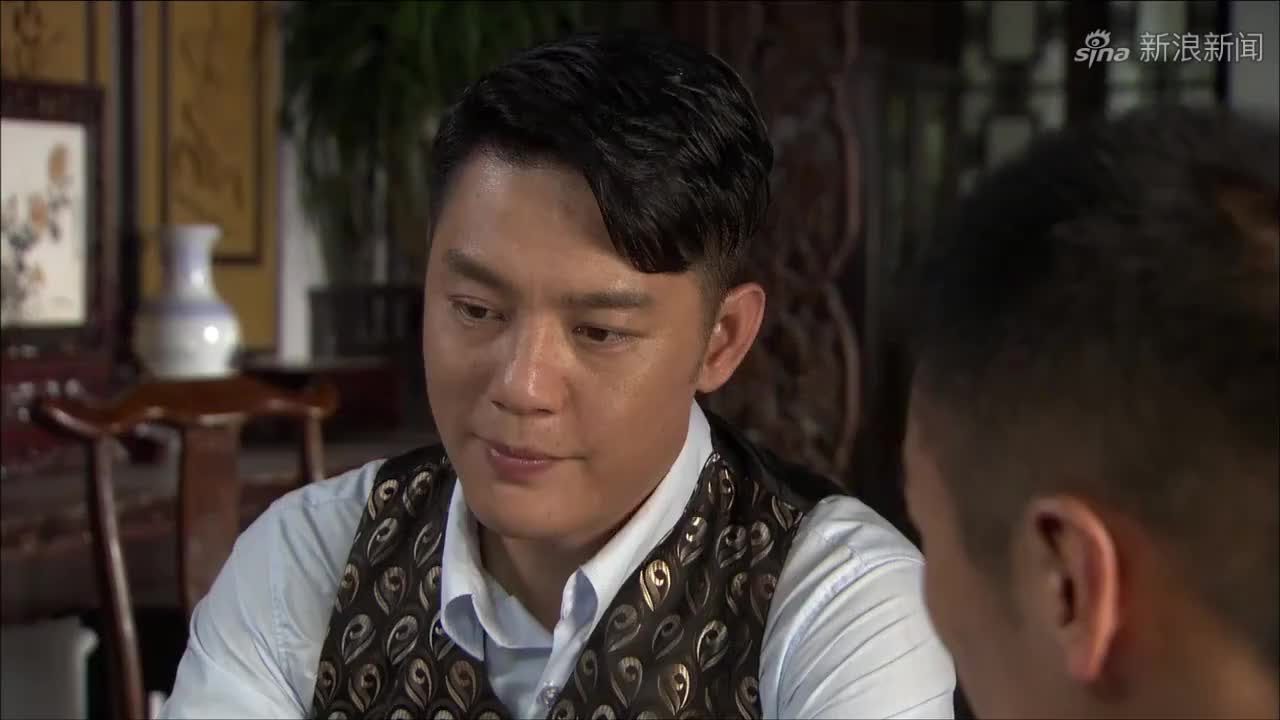 与狼共舞:沈耀祖给刘子峰使眼色,刘子峰突然开门,发现乔燕