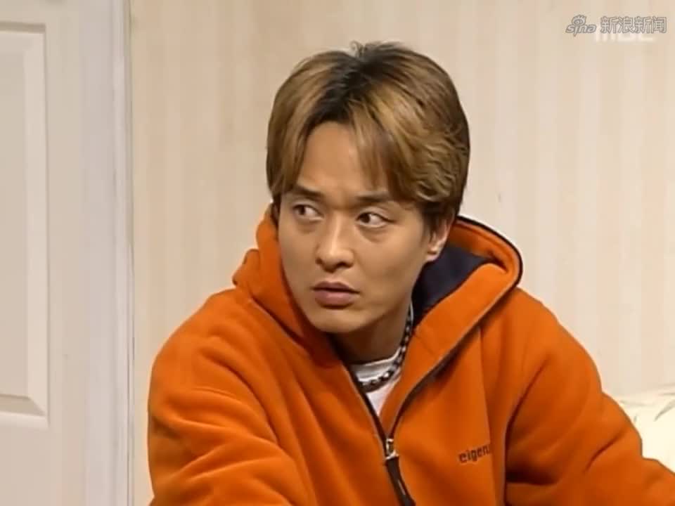 乞丐王子社长来找英淑,不见女儿星星,英淑也一脸冷漠对待自己