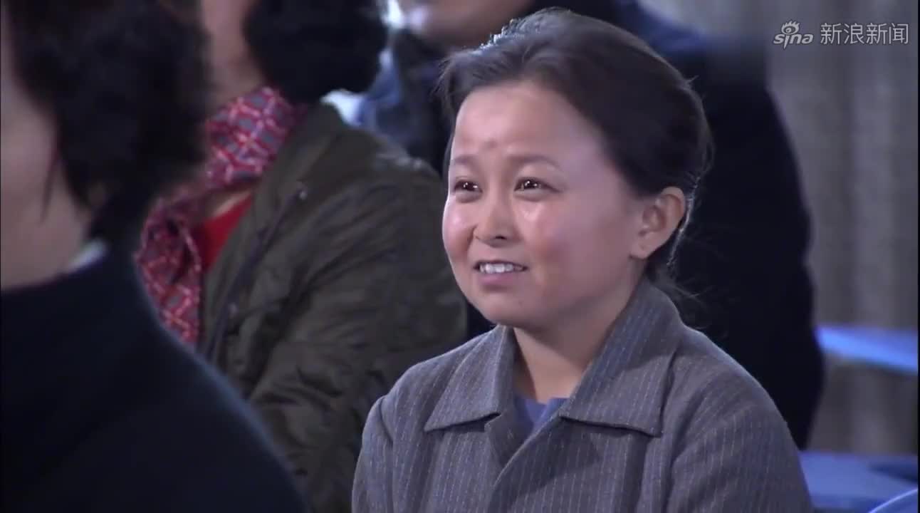 袖珍妈妈:袖珍女亲眼看到,自己的女儿管别人叫妈妈,瞬间泪奔!