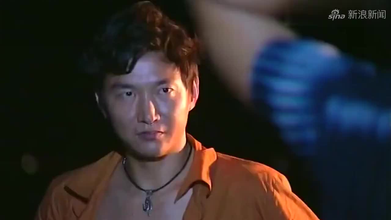 插翅难逃:张世豪聚集小混混,召开黑帮大会,决定抢地盘