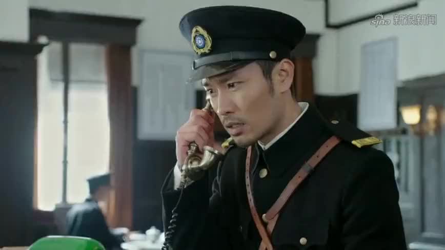 追风行动:李梓牧不改纨绔子弟本色,火车站开撩凌霜