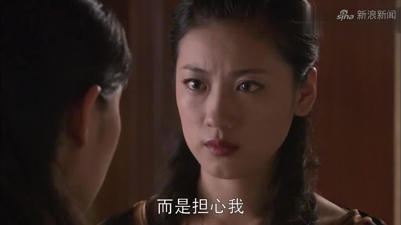 插翅难逃:阿慧跟关子恩说查到给资料张世豪的人,叫陈美莹