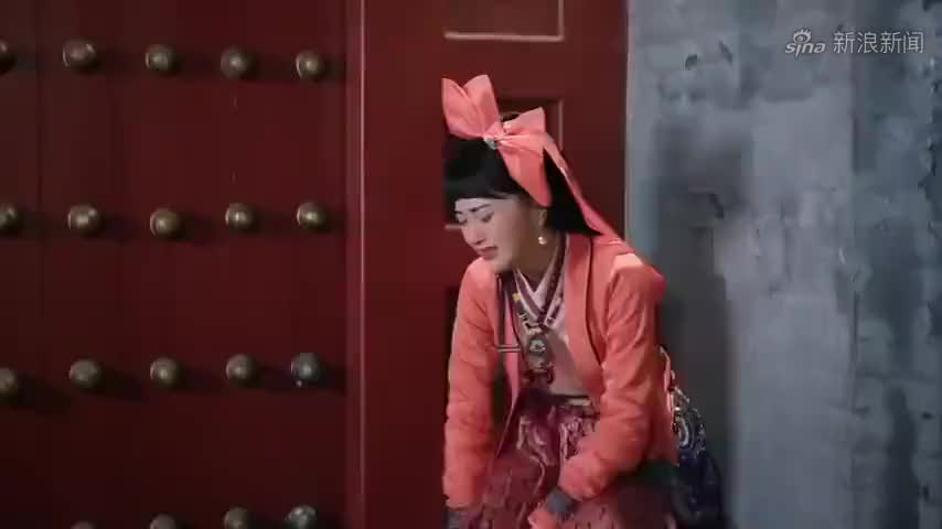 欢喜密探:沈玲儿二话不说扔飞镖,牛大宝气炸却无可奈何,太逗了