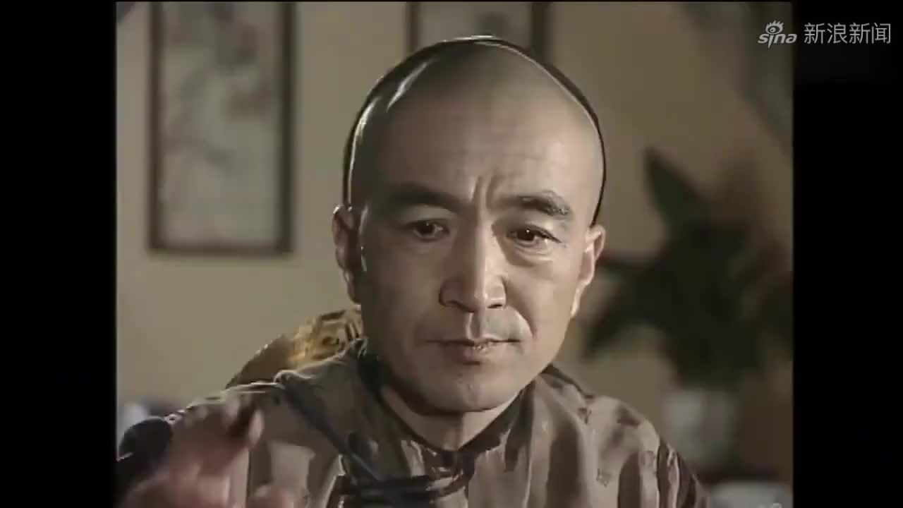 刘墉以平民身份到顺天府告状,顺天府打了刘墉,张成刘安来要人了